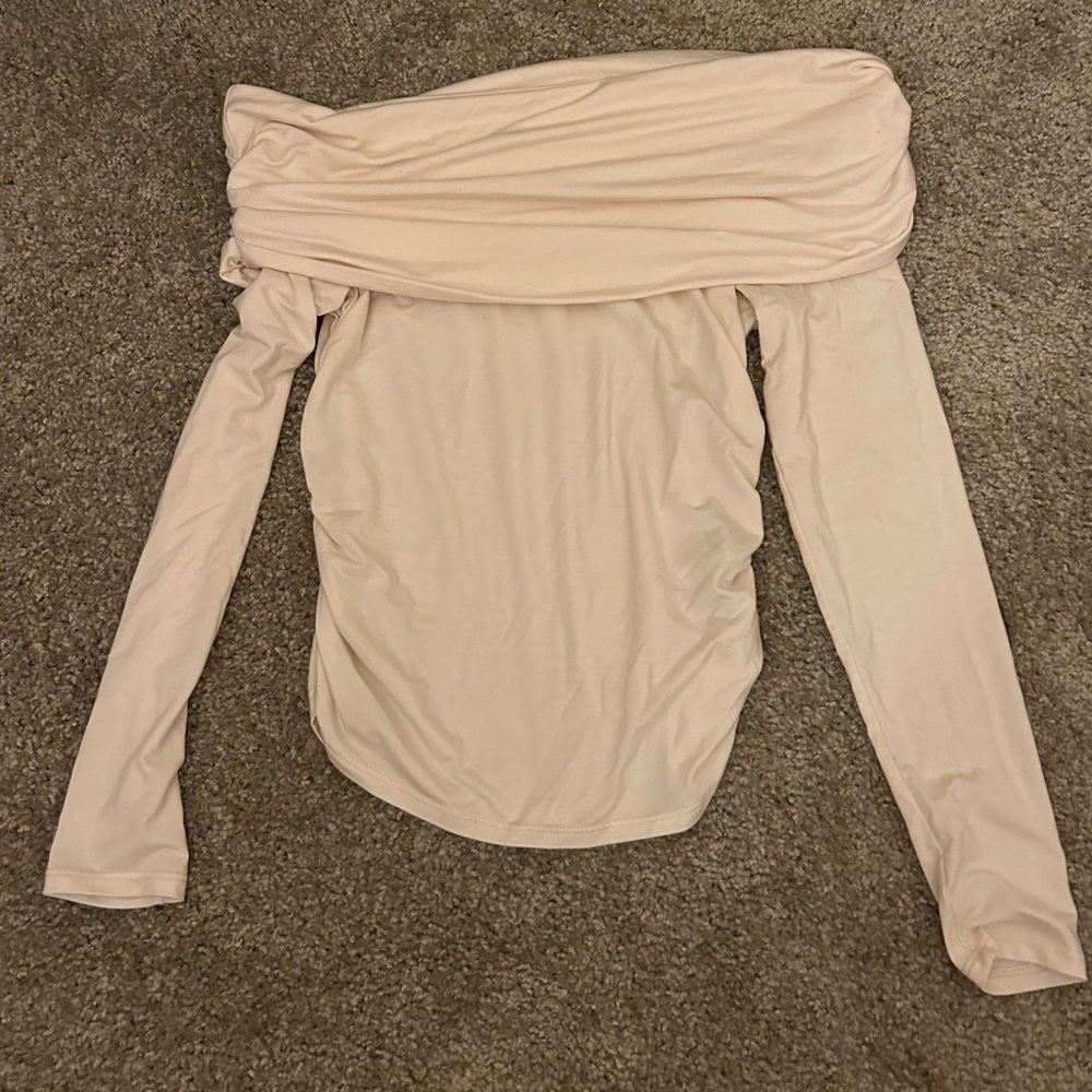 Reformation Florentina Cream Off the Shoulder Top - Picture 3 of 6